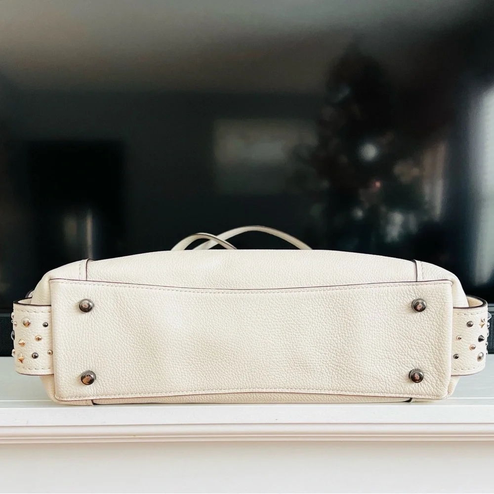 Coach Edie Shoulder Bag 31 With Star Rivets - Picture 12 of 16